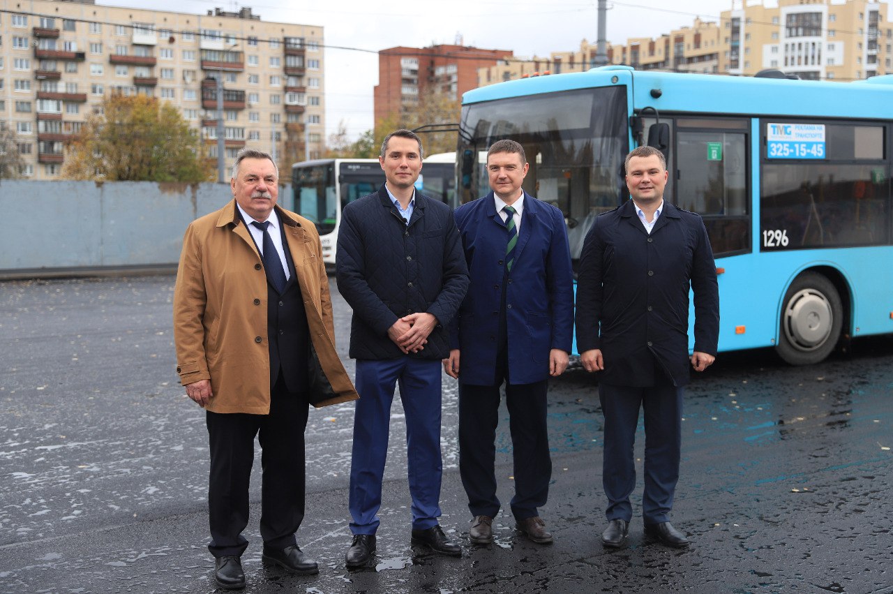 Разворотная площадка автобусов на Хасанской улице увеличена вдвое | СПб ГКУ  